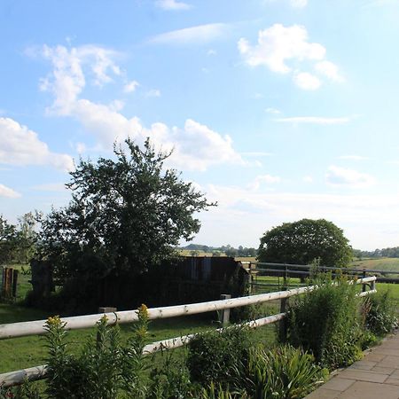 Parkfields Barns Self Catering Accommodation Buckingham Kültér fotó