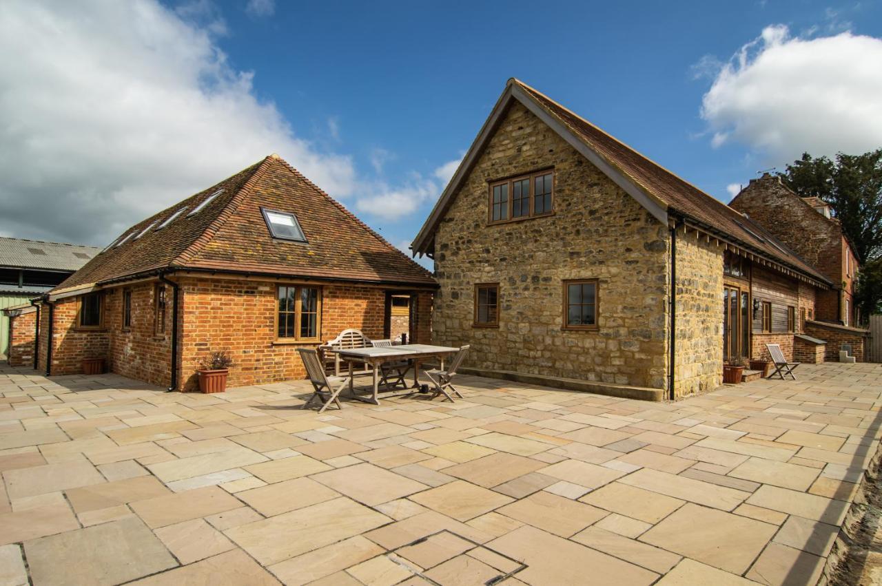 Parkfields Barns Self Catering Accommodation Buckingham Kültér fotó